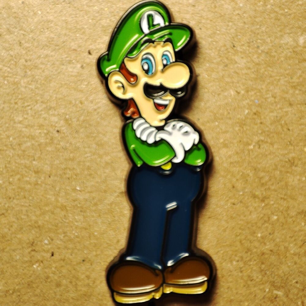Super Mario Collector Pins Set of 5 Official Nintendo Collectible Badges - Picture 6 of 6